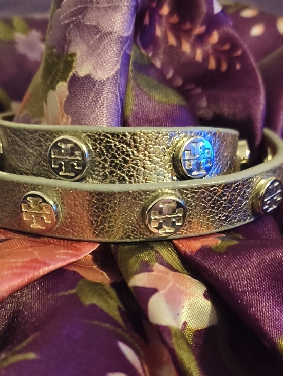 Tory Burch Jewelry - Tory Burch Silvertone Leather Wrap Bracelet NWOT
